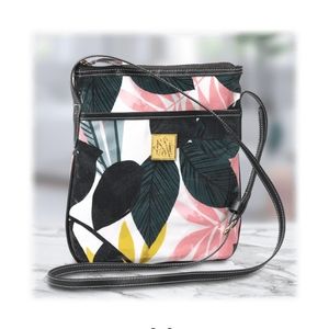 Maude Asbury Leilani Crossbody